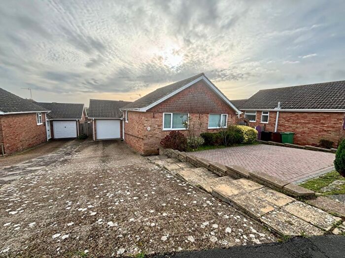 3 Bedroom Detached Bungalow For Sale In Links Drive, Bexhill-On-Sea, TN40