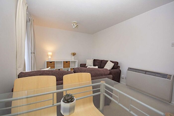 1 Bedroom Flat To Rent In Harrier Road, London, NW9