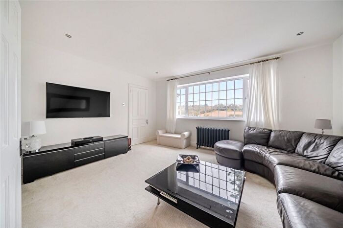 4 Bedroom Detached House For Sale In Sunningvale Avenue, Biggin Hill, Westerham, Kent, TN16