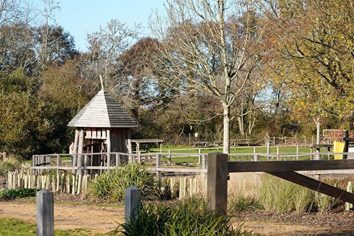 2 Bedroom Semi-Detached House For Sale In The Lower Acre, Horton Heath, Eastleigh, SO30