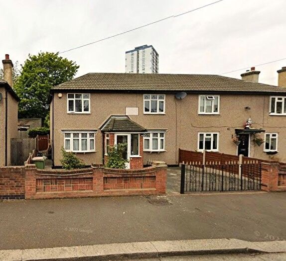 1 Bedroom Studio To Rent In Cumberland Road, London, E13