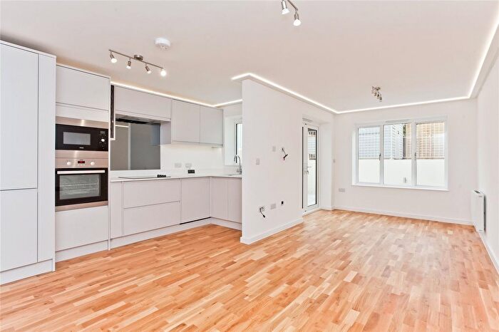 2 Bedroom Flat To Rent In Reigate House, Reigate Road, Brighton, BN1