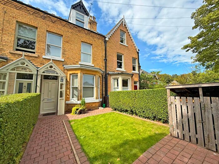 3 Bedroom Terraced House For Sale In North Street, Scalby, Scarborough, YO13