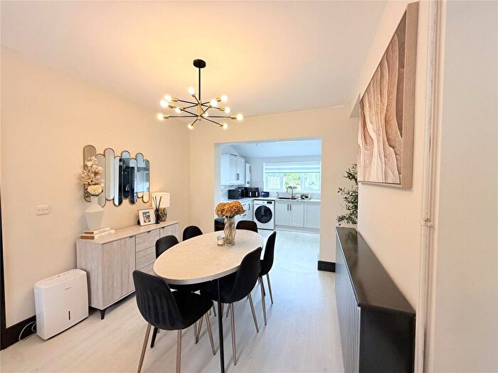 3 Bedroom Terraced House For Sale In Middle Road, Gendros, Swansea, SA5