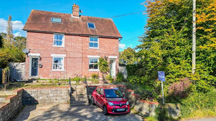 4 Bedroom Semi-Detached House For Sale In Oxenbridge Row, High Street, Etchingham, TN19