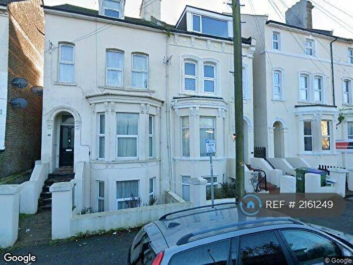 2 Bedroom Maisonette To Rent In Coolinge Road, Folkestone, CT20