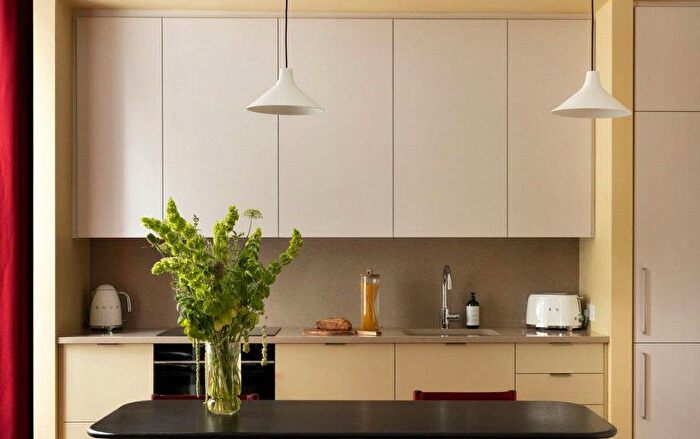 1 Bedroom Flat To Rent In Harley Street, Marylebone, London, W1G