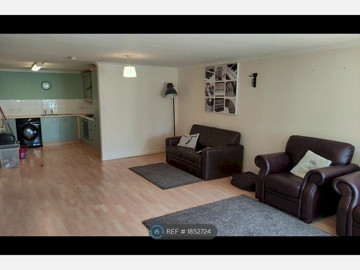 1 Bedroom Flat To Rent In Central Park, Southampton, SO14