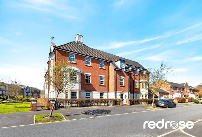 2 Bedroom Flat For Sale In Cornwall Avenue, Buckshaw Village, Lancashire, PR7