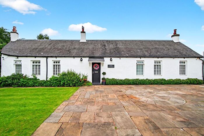 3 Bedroom Detached Bungalow For Sale In Townfoot, Dreghorn, KA11
