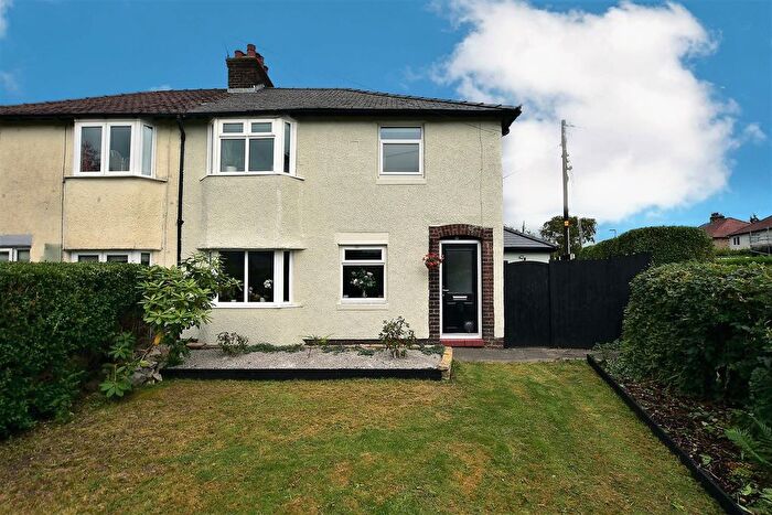 3 Bedroom Semi Detached House For Sale In Horderns Road, Chapel-En-Le-Frith, High Peak, SK23