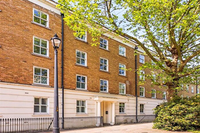 1 Bedroom Flat For Sale In Trinity Street, London Bridge, SE1