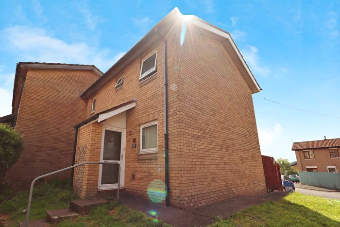 2 Bedroom Terraced House For Sale In Maes Yr Awel, Pontypridd, CF37