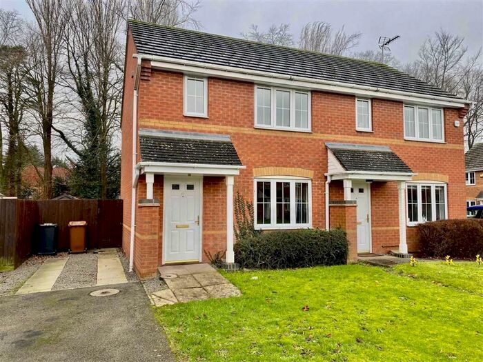 3 Bedroom Semi-Detached House To Rent In Welbeck Avenue, Burbage, Hinckley, LE10