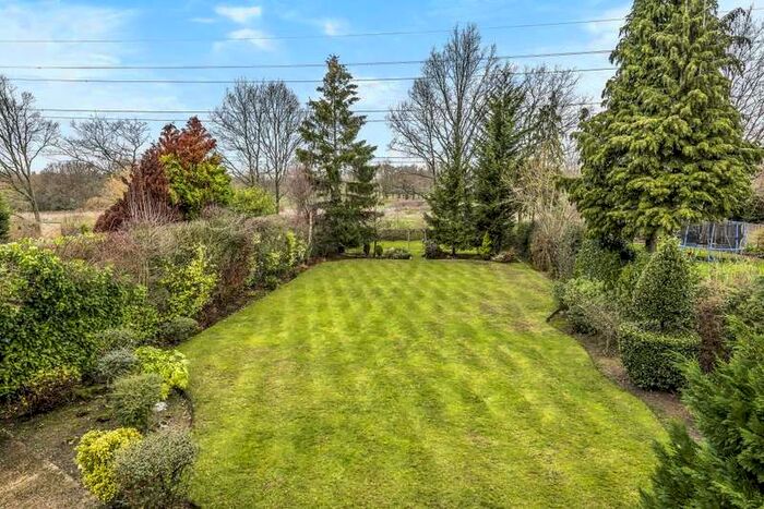 3 Bedroom Detached House To Rent In Northwood, Greater London, HA6