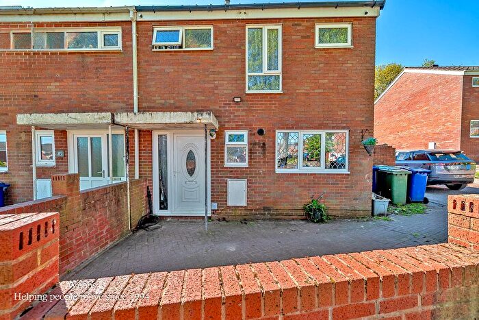 3 Bedroom Semi Detached House For Sale In Bilberry Bank, Cannock, WS11