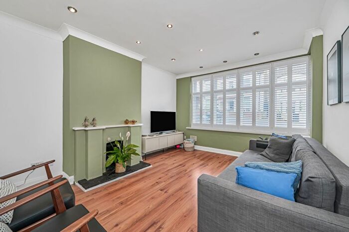 4 Bedroom Terraced House To Rent In St. Mary's Road, South Norwood, London, SE25