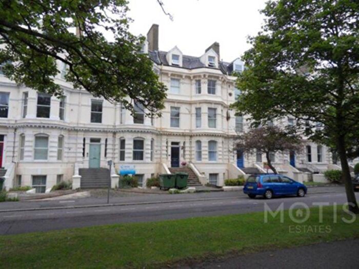 2 Bedroom Flat To Rent In Castle Hill Avenue, Folkestone, CT20