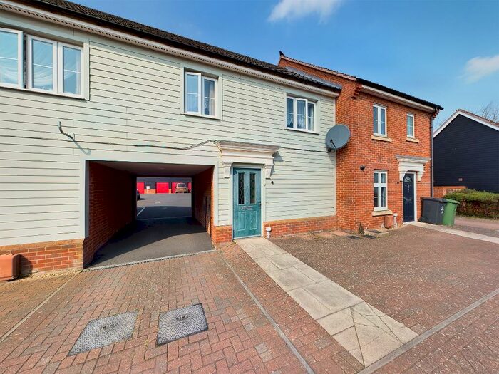 2 Bedroom Maisonette To Rent In Wellington Road, Carbrooke, IP25