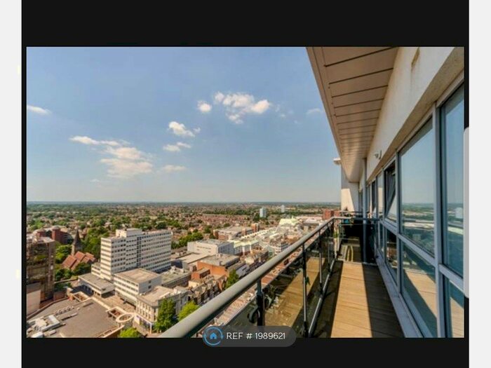 2 Bedroom Flat To Rent In Aspects, Sutton, SM1