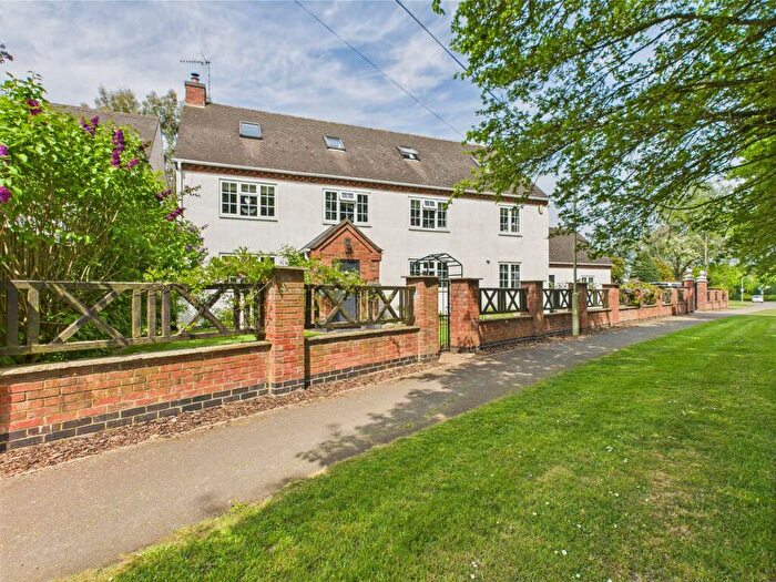 5 Bedroom Detached House For Sale In Desford Lane, Peckleton, LE9