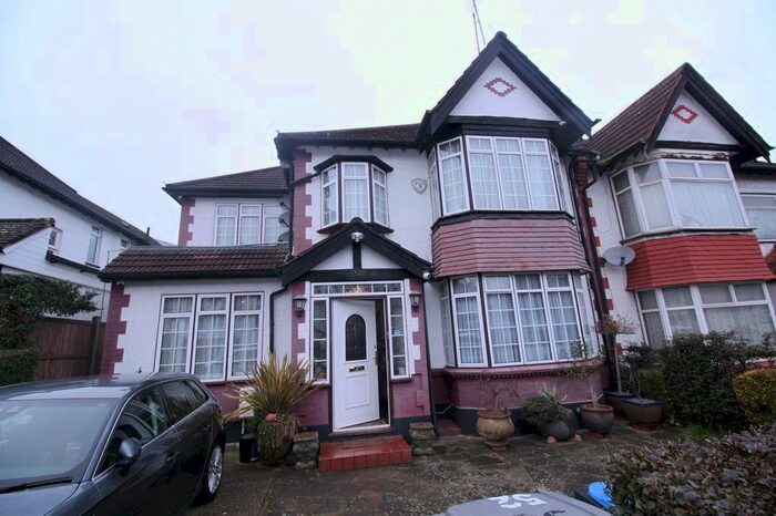 2 Bedroom Flat To Rent In Wembley Park, Wembley, Greater London, HA9