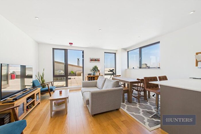 2 Bedroom Apartment For Sale In Park Walk, Southampton, SO14