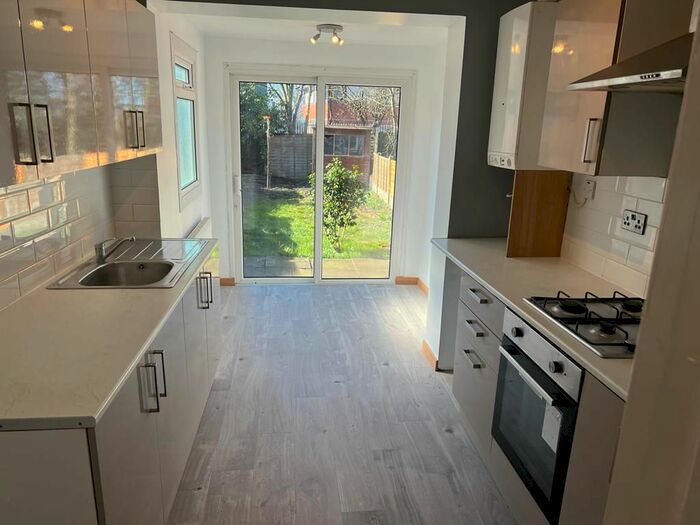 3 Bedroom Property To Rent In Cygnet Road, West Bromwich, B70