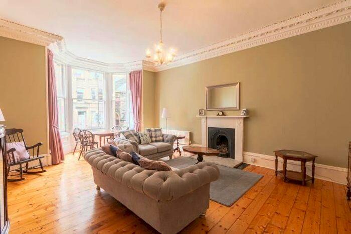 1 Bedroom Flat To Rent In Leamington Terrace, Edinburgh, EH10