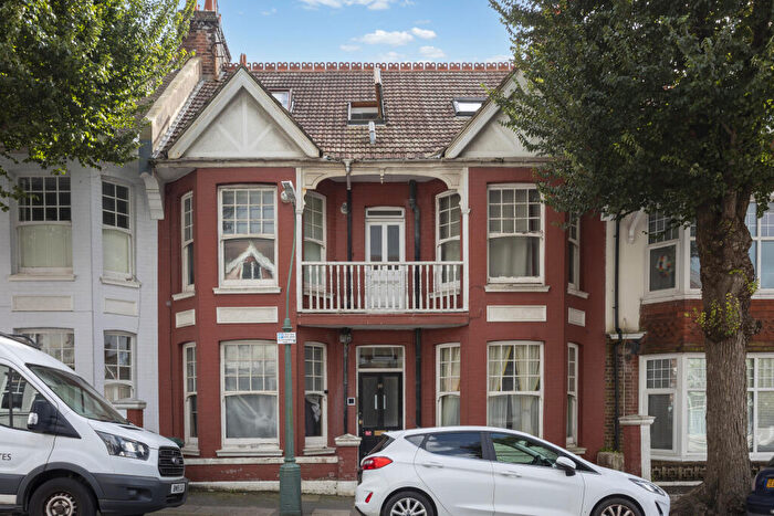 1 Bedroom Flat For Sale In Melville Road, Hove, BN3