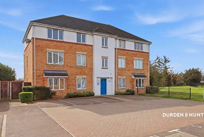 1 Bedroom Flat For Sale In Turner Road, Hornchurch, RM12