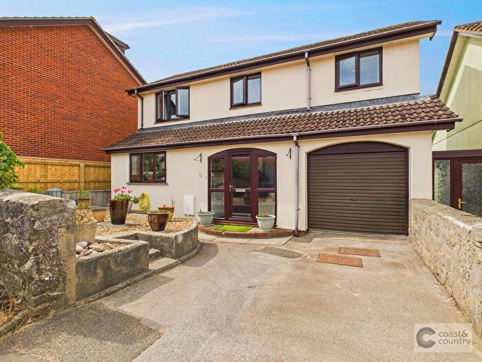 4 Bedroom Detached House For Sale In Crokers Way, Ipplepen, TQ12