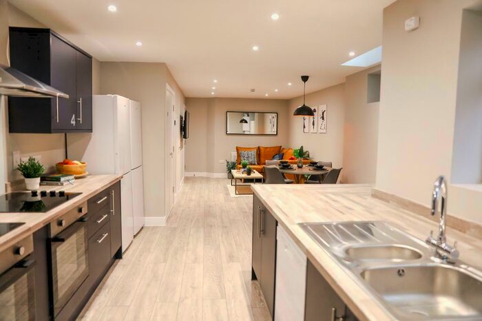 1 Bedroom House Of Multiple Occupation To Rent In Paddington Road, Portsmouth, PO2