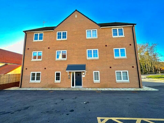 2 Bedroom Flat To Rent In Ffordd Gwern, Mold, CH7