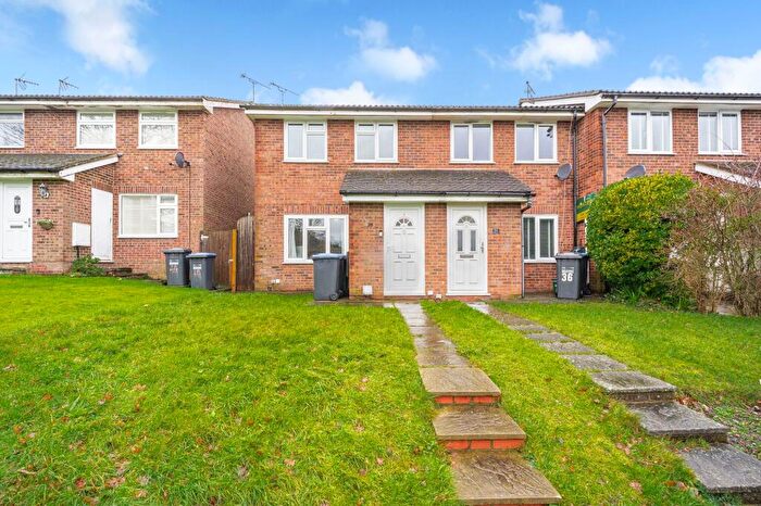 2 Bedroom End Of Terrace House For Sale In Bridge Close, Burgess Hill, RH15