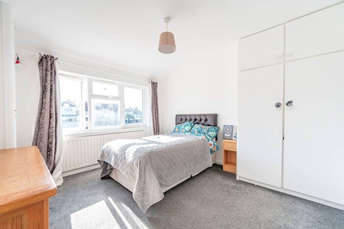 3 Bedroom Semi-detached House For Sale In Uxendon Hill, Wembley Park, Wembley, HA9