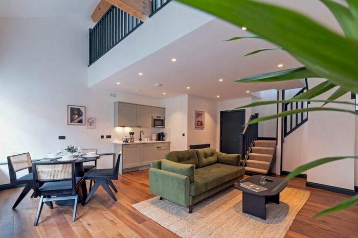 2 Bedroom Flat To Rent In Dantzic Street, Manchester, M4