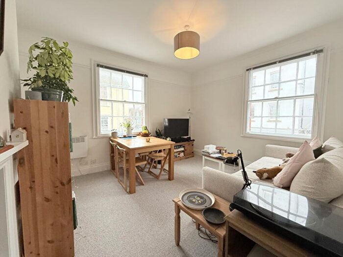 2 Bedroom Apartment To Rent In Lombard House, Lombard Street, Abingdon-on-Thames, Oxfordshire, OX14