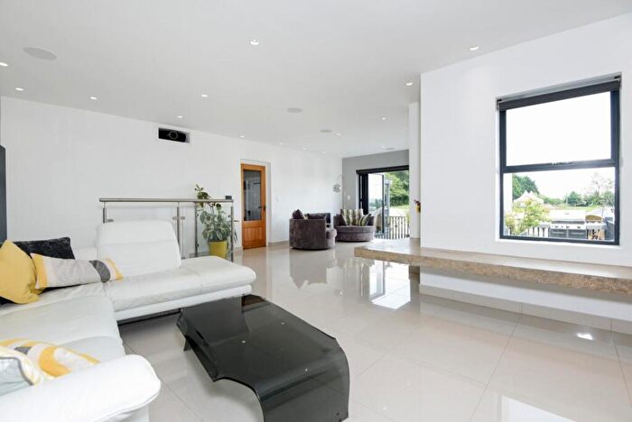 4 Bedroom Detached House For Sale In Church Road, Farley Hill, Reading, RG7