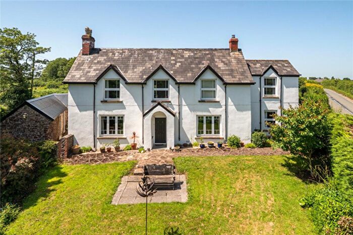 6 Bedroom Detached House For Sale In High Bickington, Umberleigh, Devon, EX37