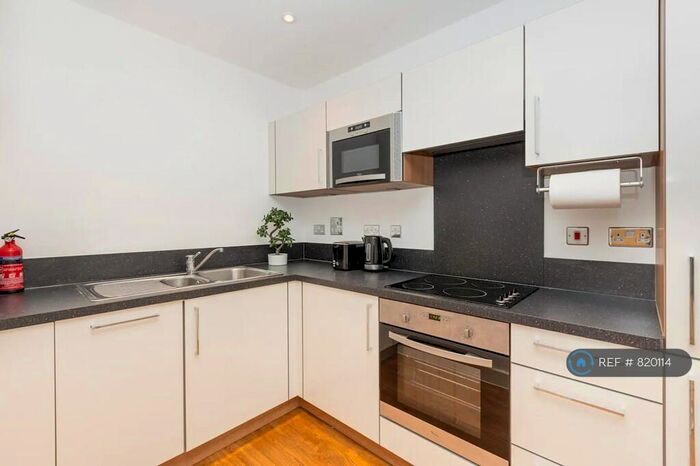 1 Bedroom Flat To Rent In Connaught Heights, London, E16