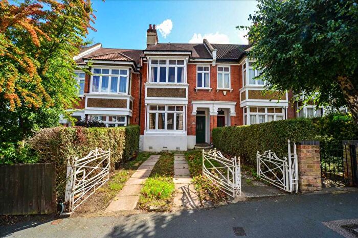 4 Bedroom House For Sale In Coleraine Road, London, SE3