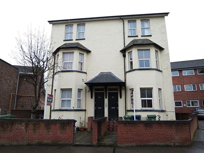 1 Bedroom Flat To Rent In Rectory Road, OX4