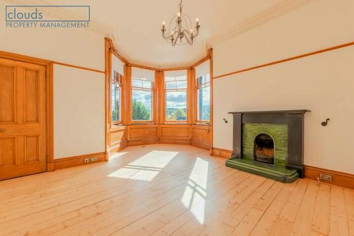 3 Bedroom Flat To Rent In Morningside Road, Morningside, Edinburgh, EH10