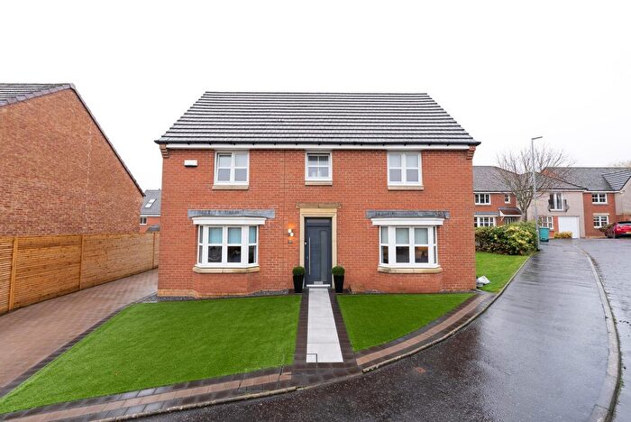 4 Bedroom Detached House For Sale In Mcmillan Gardens, Airdrie, ML6