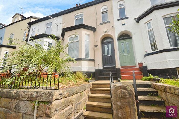 2 Bedroom Terraced House For Sale In Oaklands Road, Salford, Greater Manchester, M7