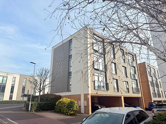2 Bedroom Flat To Rent In Firepool View, Taunton, TA1