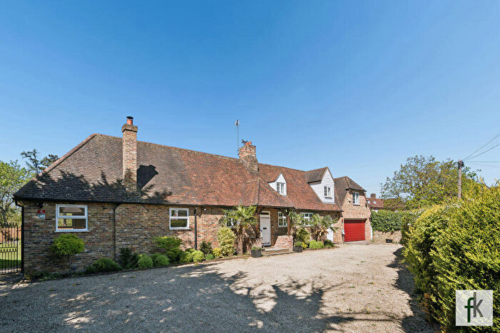 4 Bedroom House To Rent In Bull Lane, Gerrards Cross Detached House £pcm, SL9