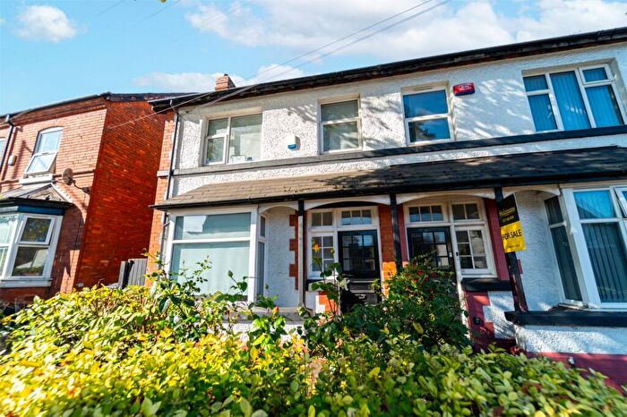 2 Bedroom Property To Rent In Oak Tree Lane, Selly Oak, Birmingham, West Midlands, B29