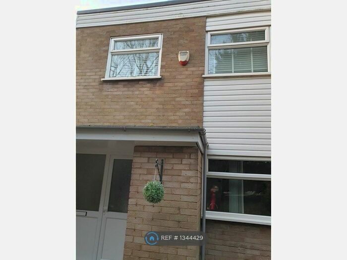 2 Bedroom Terraced House To Rent In Chesham Court, Northwood, HA6